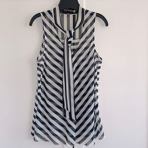 SOLD - Sleeveless Blouse - size small